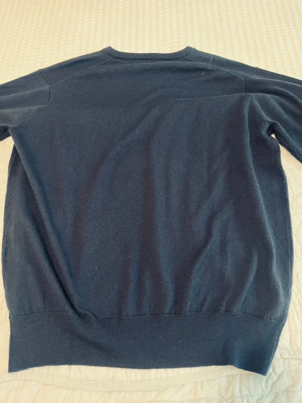 Peter Millar Mens V-neck Navy Blue Sweater Logo IHC Size Large